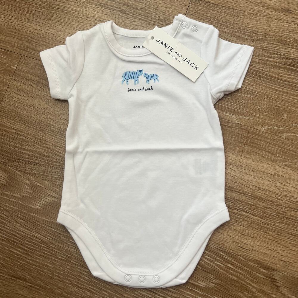 Janie & Jack Tiger Graphic Onesie NWT‎ size 0 to 3 month